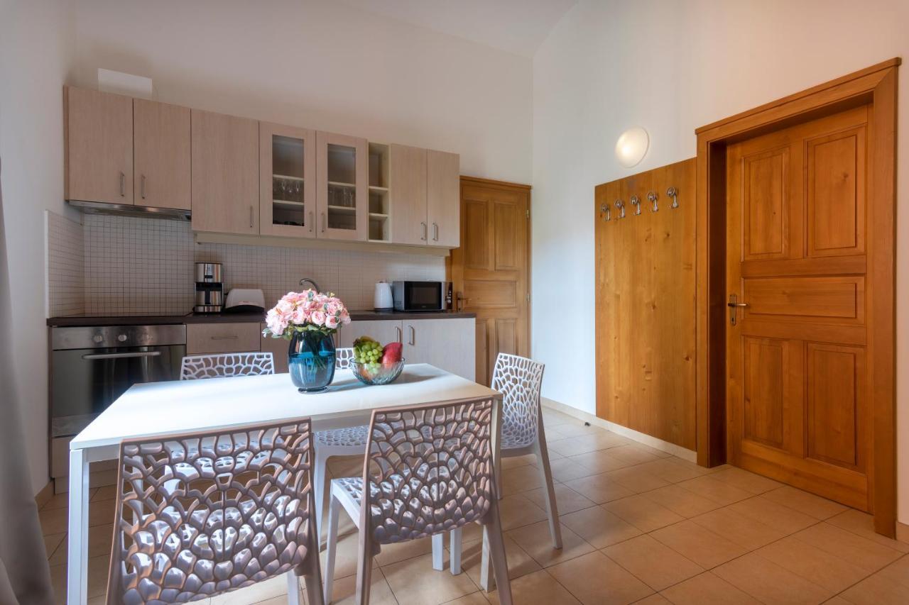 Bohemian Dreams Apartments And Suites By Dwellfort Prag Eksteriør billede