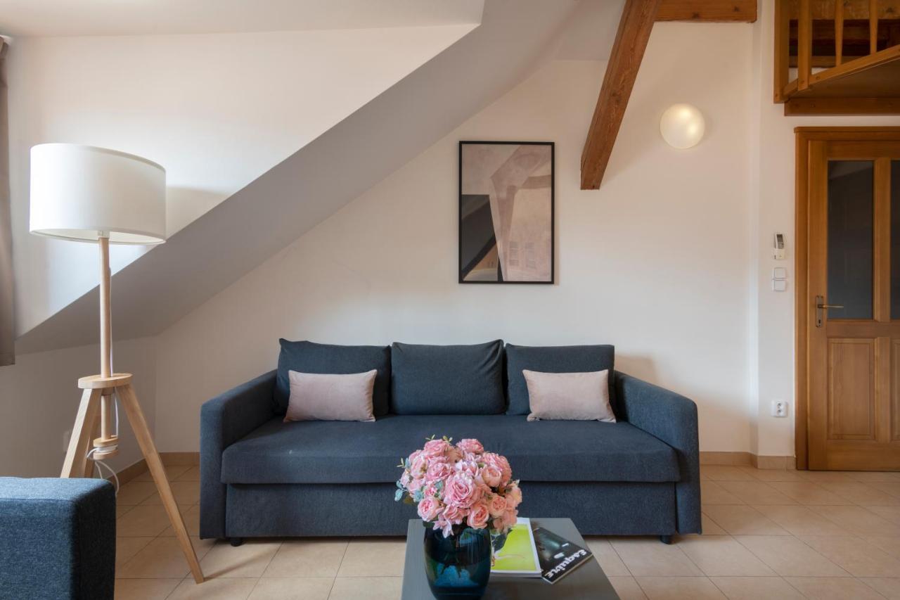 Bohemian Dreams Apartments And Suites By Dwellfort Prag Eksteriør billede