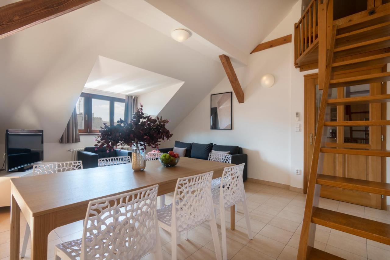 Bohemian Dreams Apartments And Suites By Dwellfort Prag Eksteriør billede