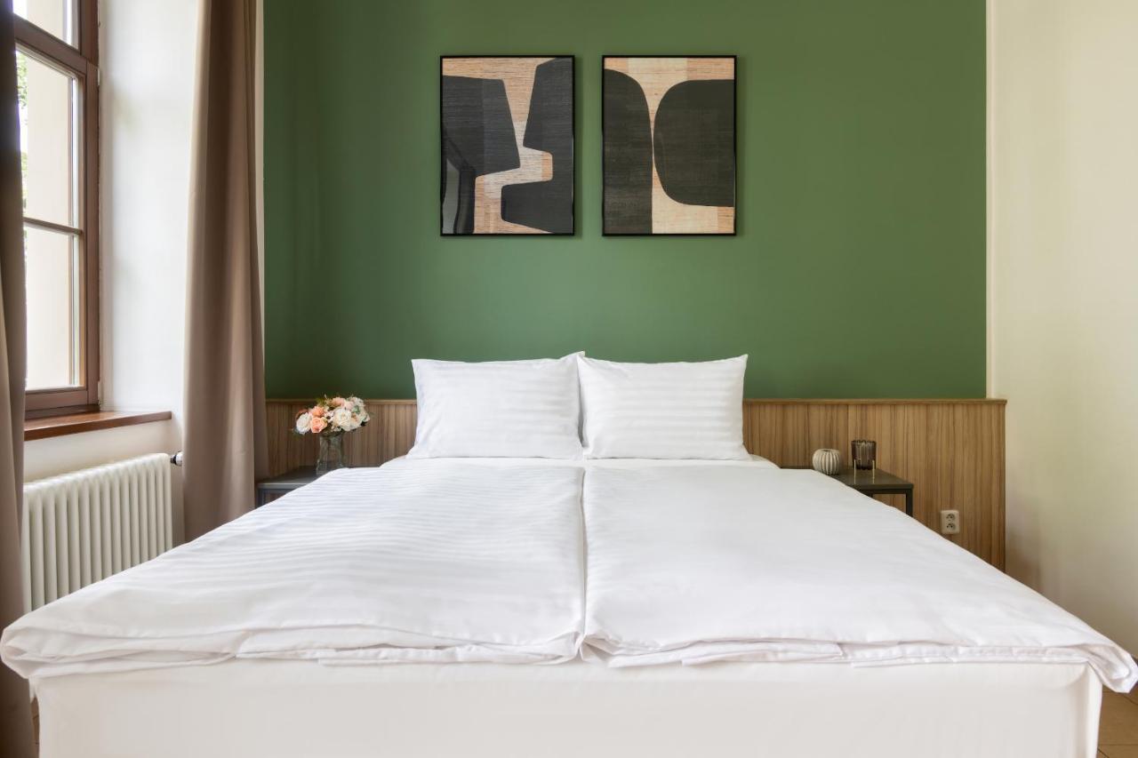 Bohemian Dreams Apartments And Suites By Dwellfort Prag Eksteriør billede