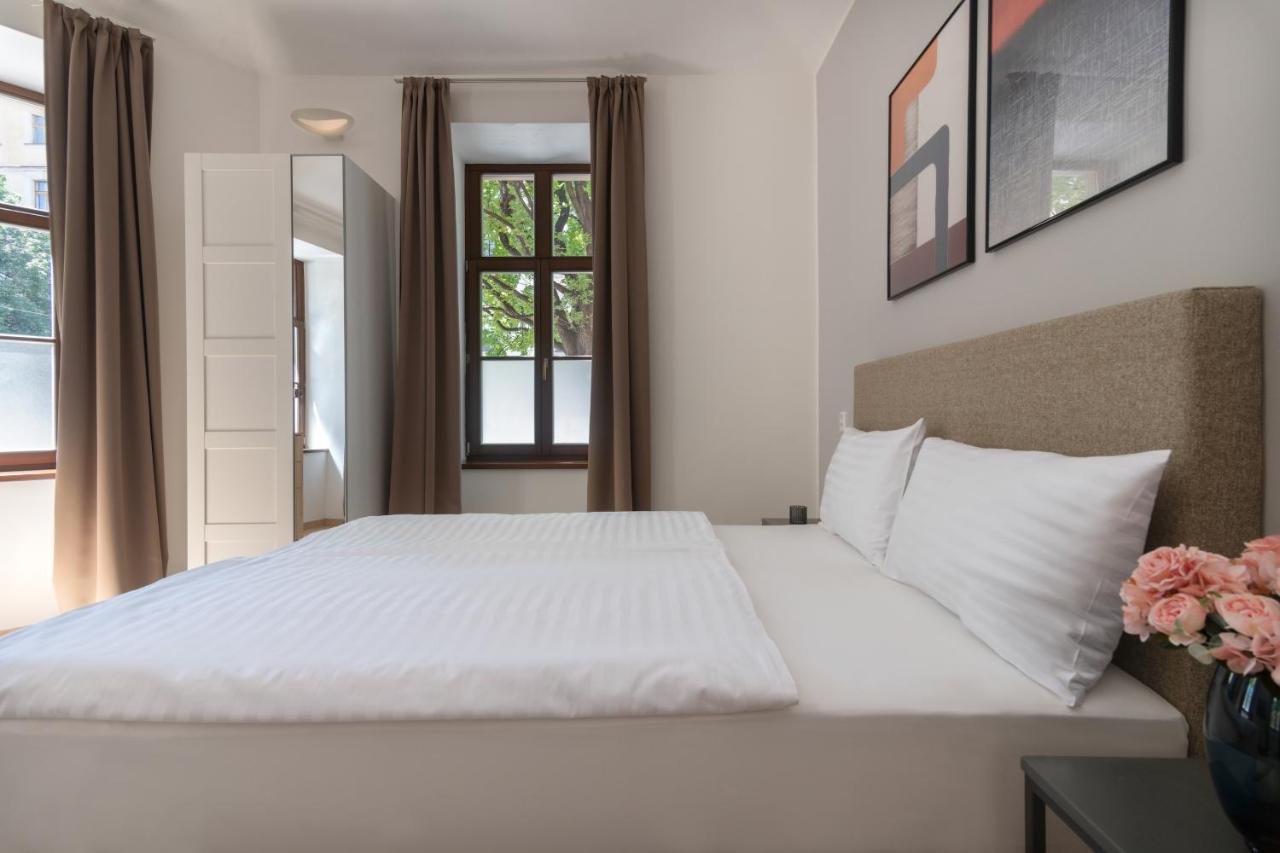 Bohemian Dreams Apartments And Suites By Dwellfort Prag Eksteriør billede