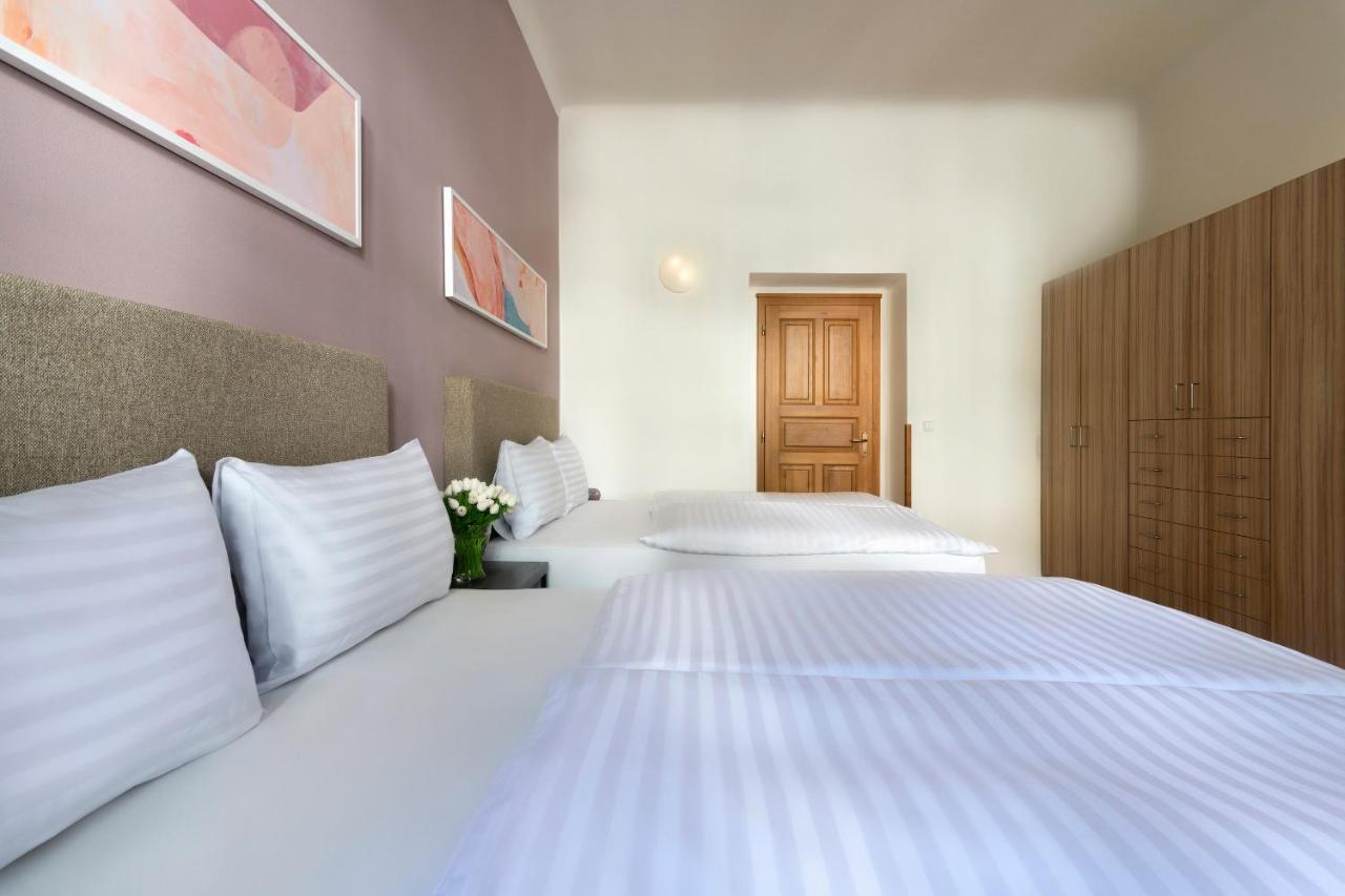 Bohemian Dreams Apartments And Suites By Dwellfort Prag Eksteriør billede