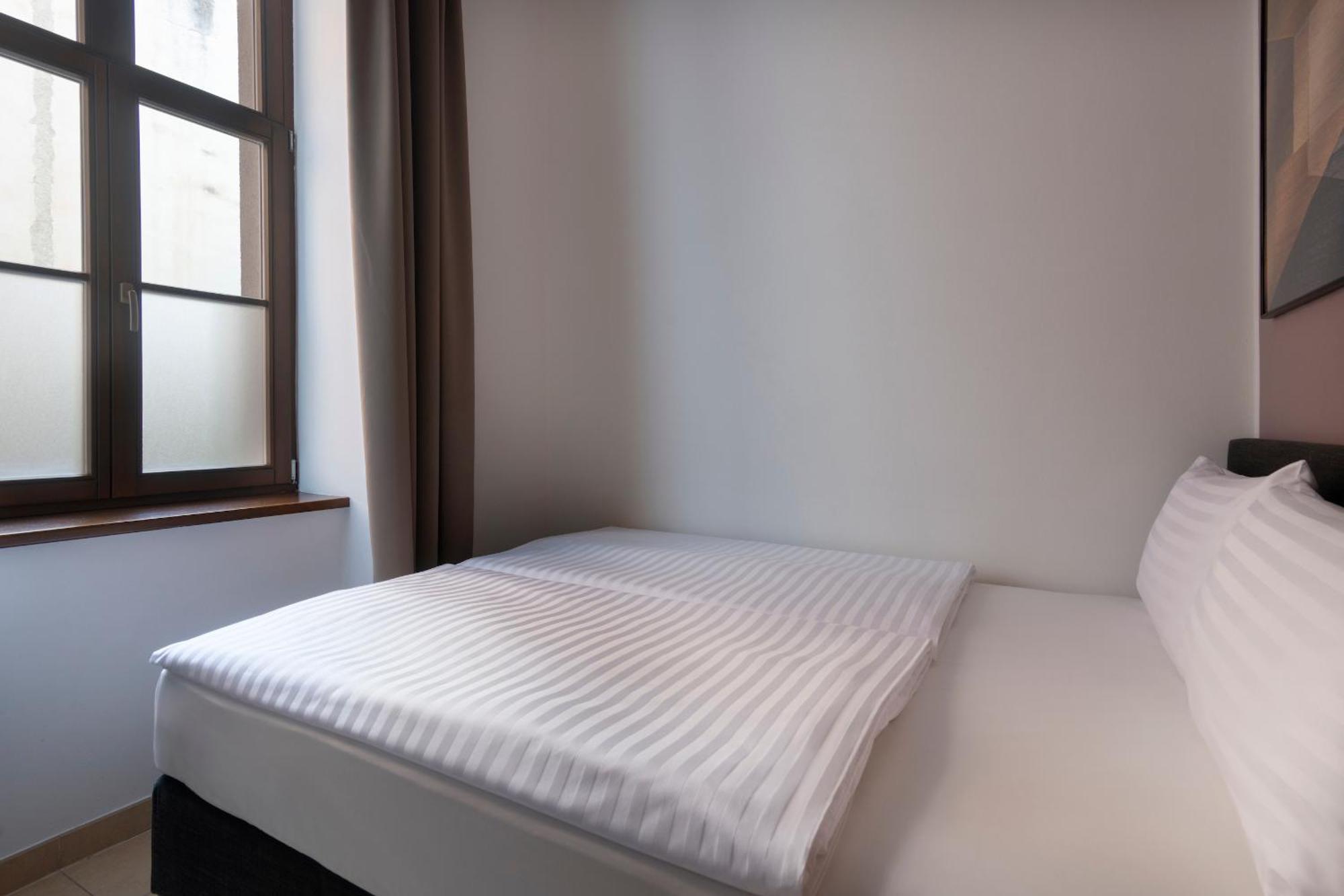 Bohemian Dreams Apartments And Suites By Dwellfort Prag Værelse billede